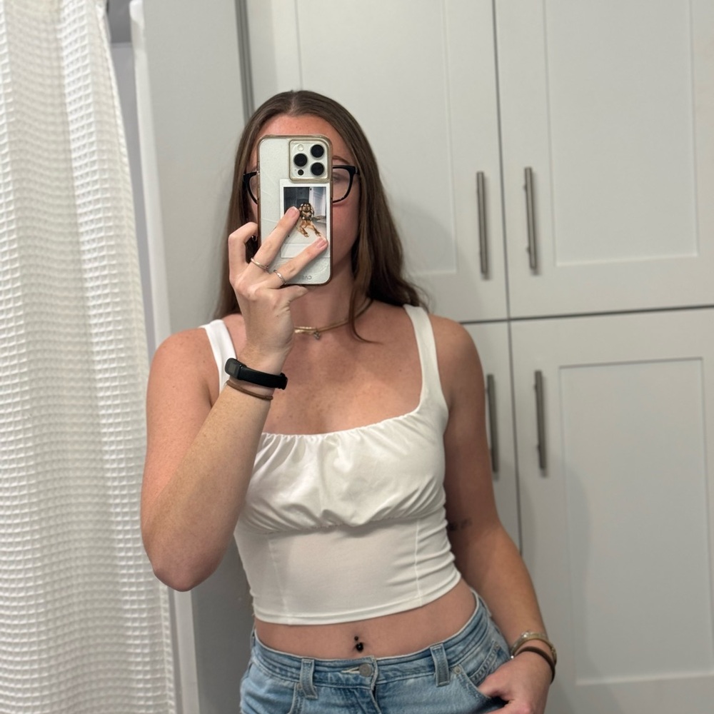 White Sleeveless Women's Top